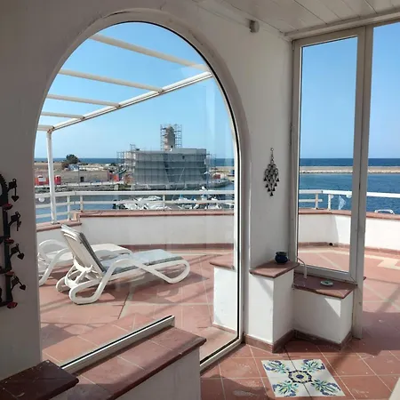 Fronte Del Mare - Seafront Terrace